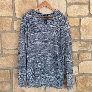 American Rag hooded sweater/sweatshirt. 100% cotton